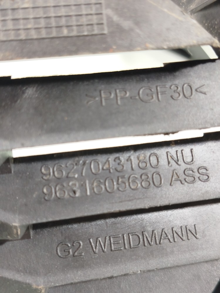 Suporte Alto Falante Diant Esq Peugeot 206 1999 A 2010 Preta 1