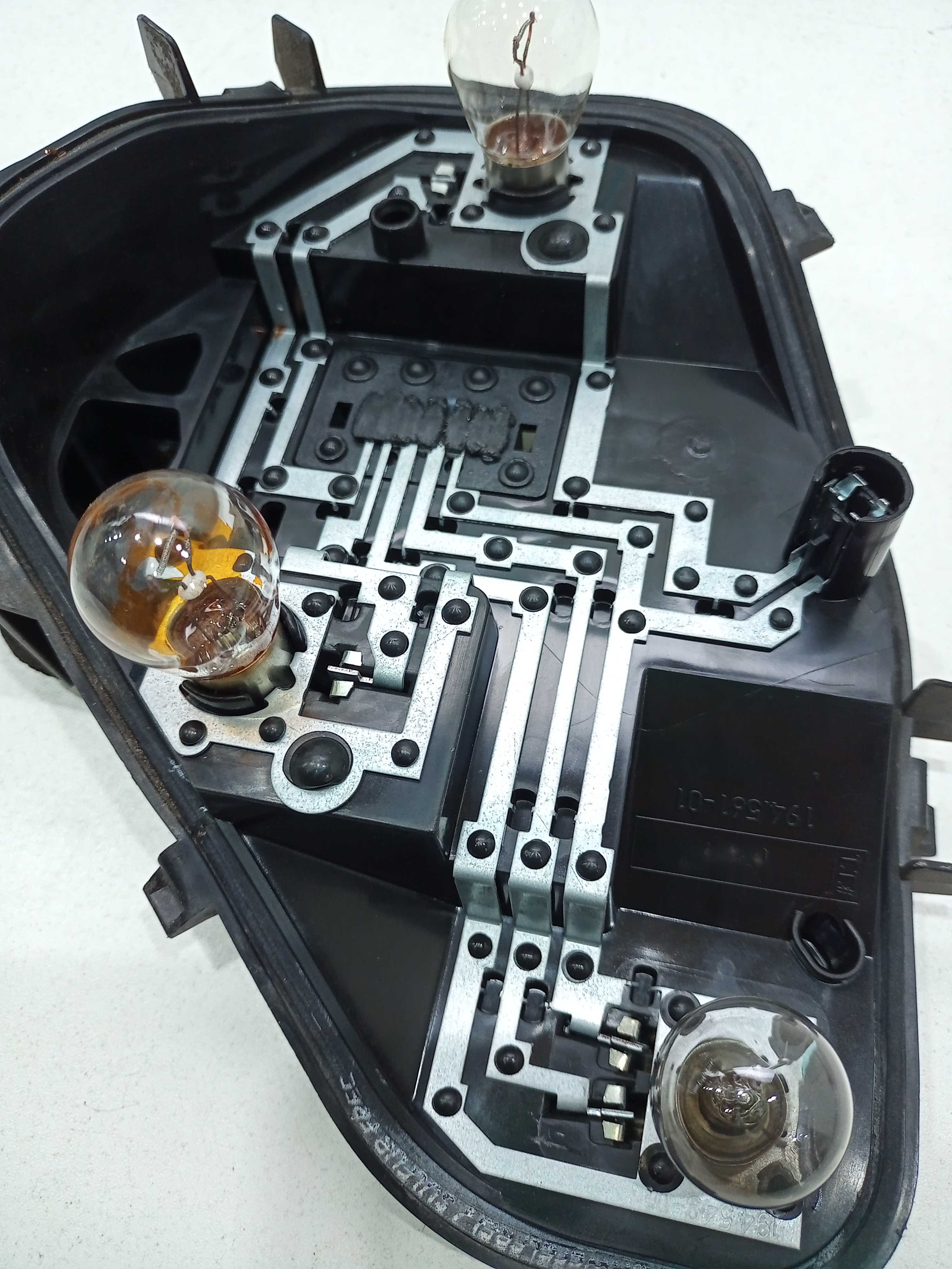 Circuito Lanterna Esquerda Renault Sandero 2016 2