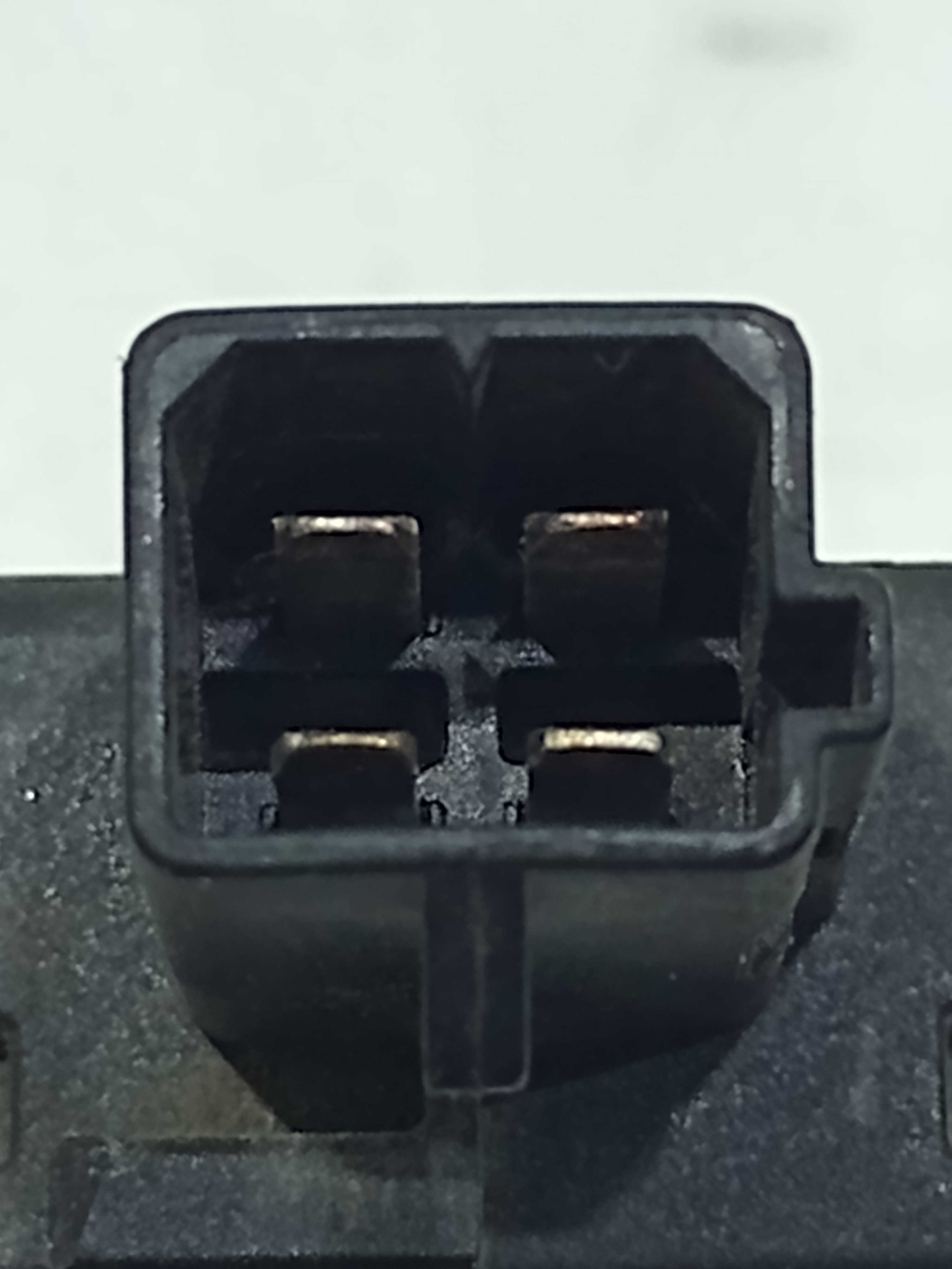 Interruptor Sensor Pedal Freio Fiat Uno Vivace 1.0 8v 2013 5