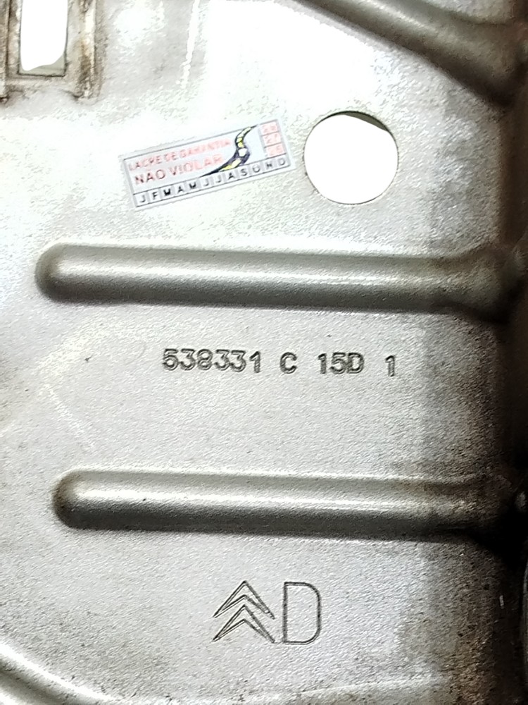 Suporte Inferior Paralama Dianteiro Direito C4 Picasso 2012 6