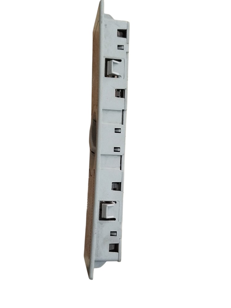 Luz Teto Cortesia Voyage 1.6 2018 6q947291ay20 6
