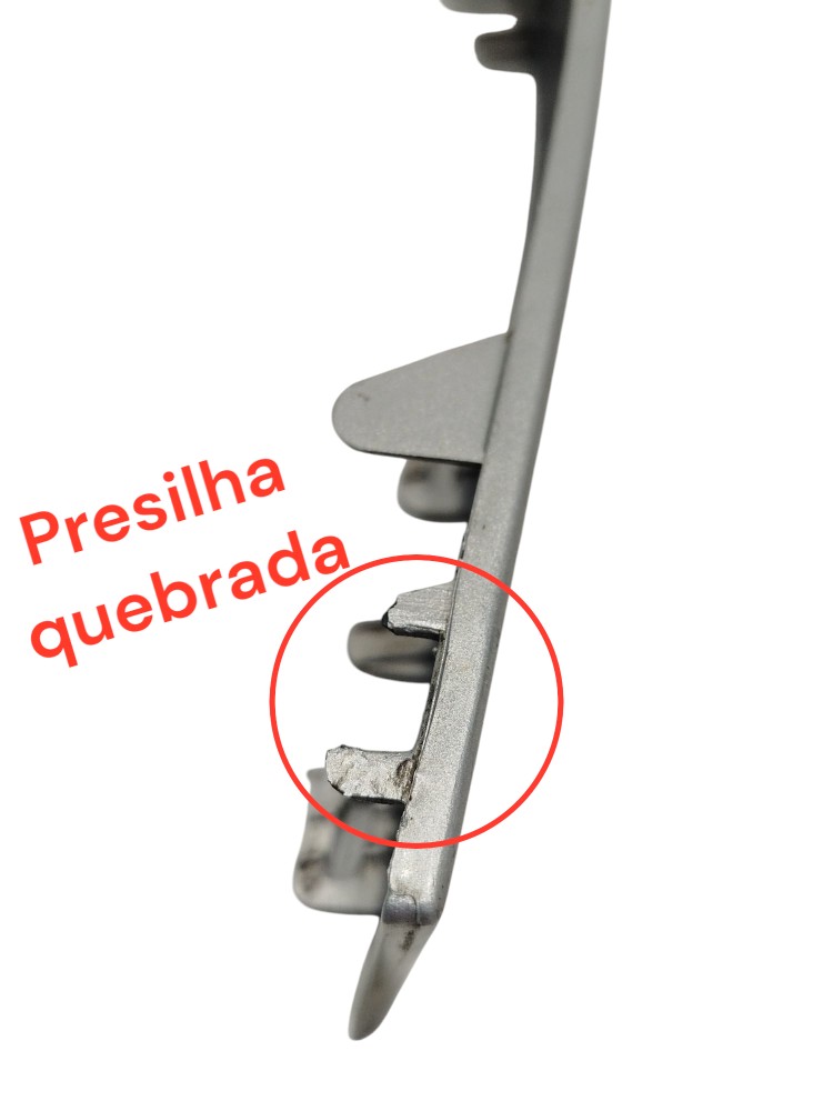 Moldura Inferior Lanterna Tras Direita Gol G3 Orig 377945102 2