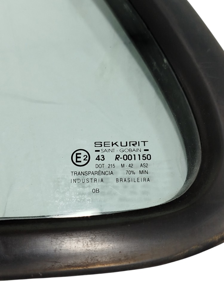Vidro Fixo Traseiro Esquerdo L Motorista Fiat Uno 2010 4p 2
