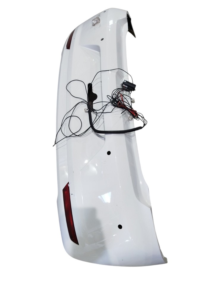 Para-choque Traseiro Fox 1.0 Branco 2014 Sensor Ré 2