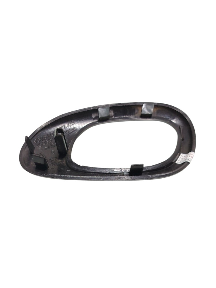 Moldura maçaneta interna esquerdo peugeot 207 2007 a 2008 3