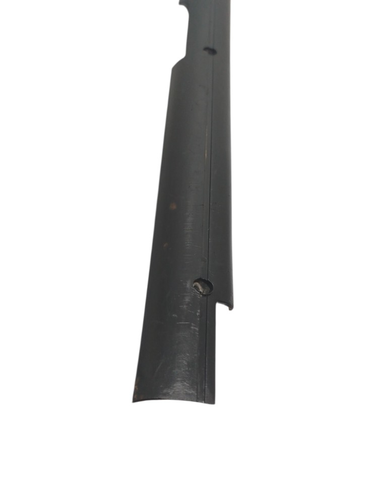 Soleira Porta Dianteira Direita Fiat Uno 1996 1819091 Preto 5