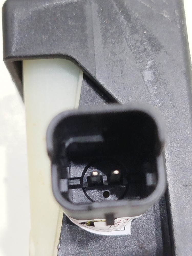 Trava Portinhola Tanque C4 Picasso Glx 2.0 16v 2012 Gasolina 3