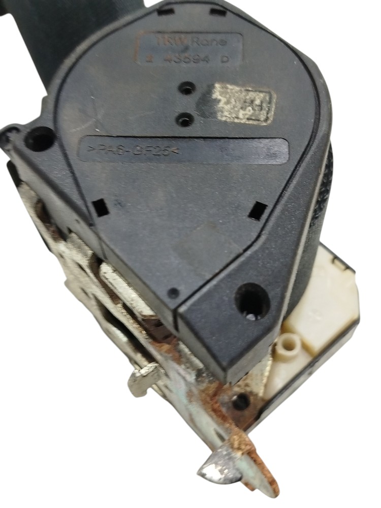 Cinto segurança Dianteiro Direito Duster 4×4 2.0 16v 2015 2