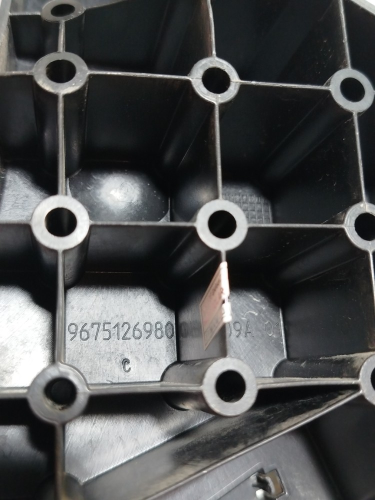 Suporte Forro Porta Diant Esq Peugeot 208 2013 9675126980 10