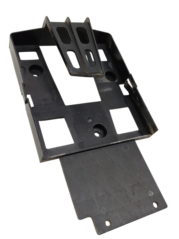 Suporte Módulo Injeção Ford Courier 1.6 2003 5