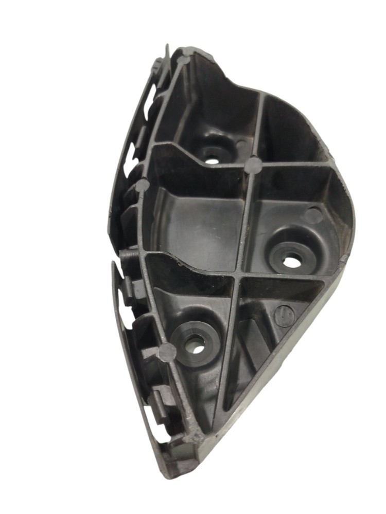 Suporte Guia Parachoque Diant Esquerdo Fox 2010 A 2014 I 1