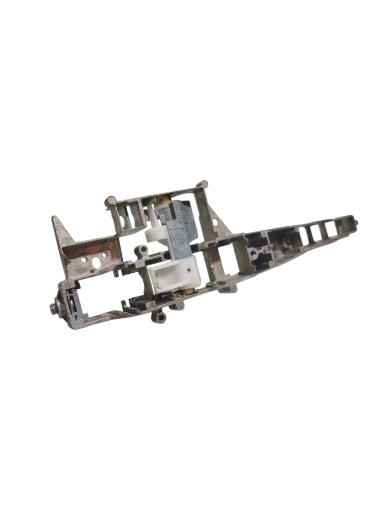 Maçaneta externa Diant Esq  peugeot 308 2013 9670932080 4