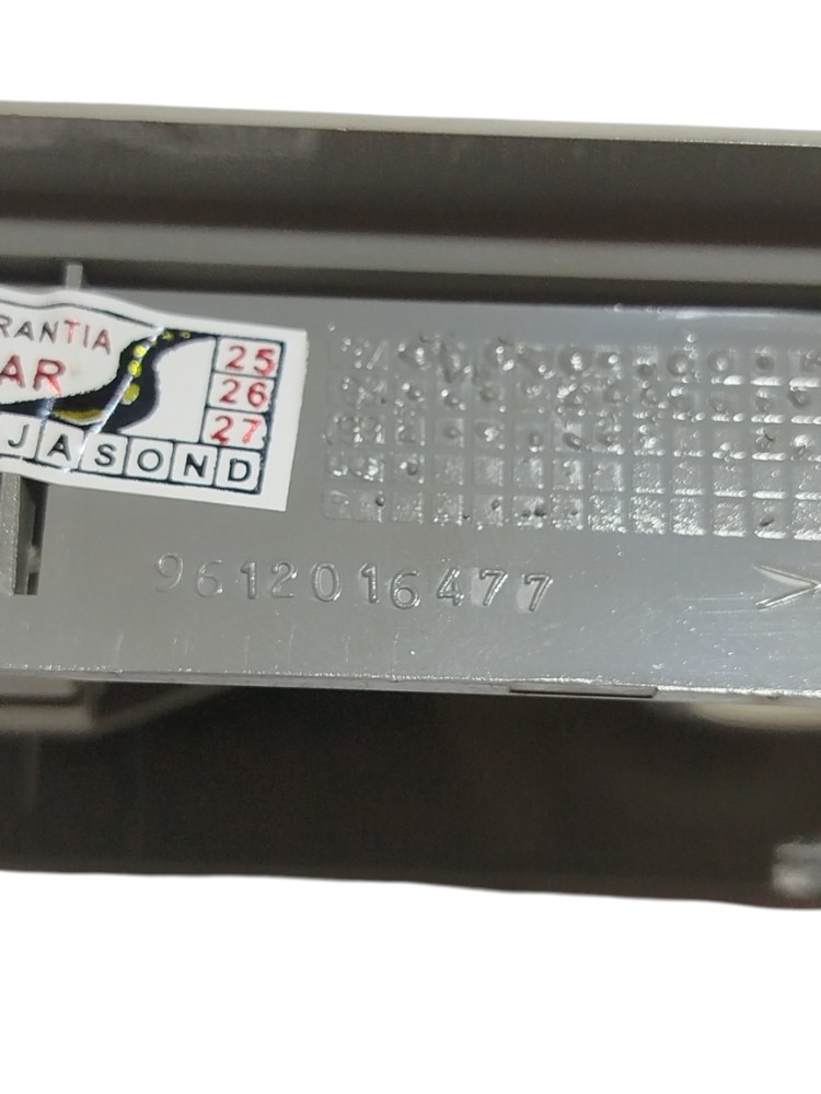 Moldura Luz Teto Citroen Xsara Break 2000 9612016477 2