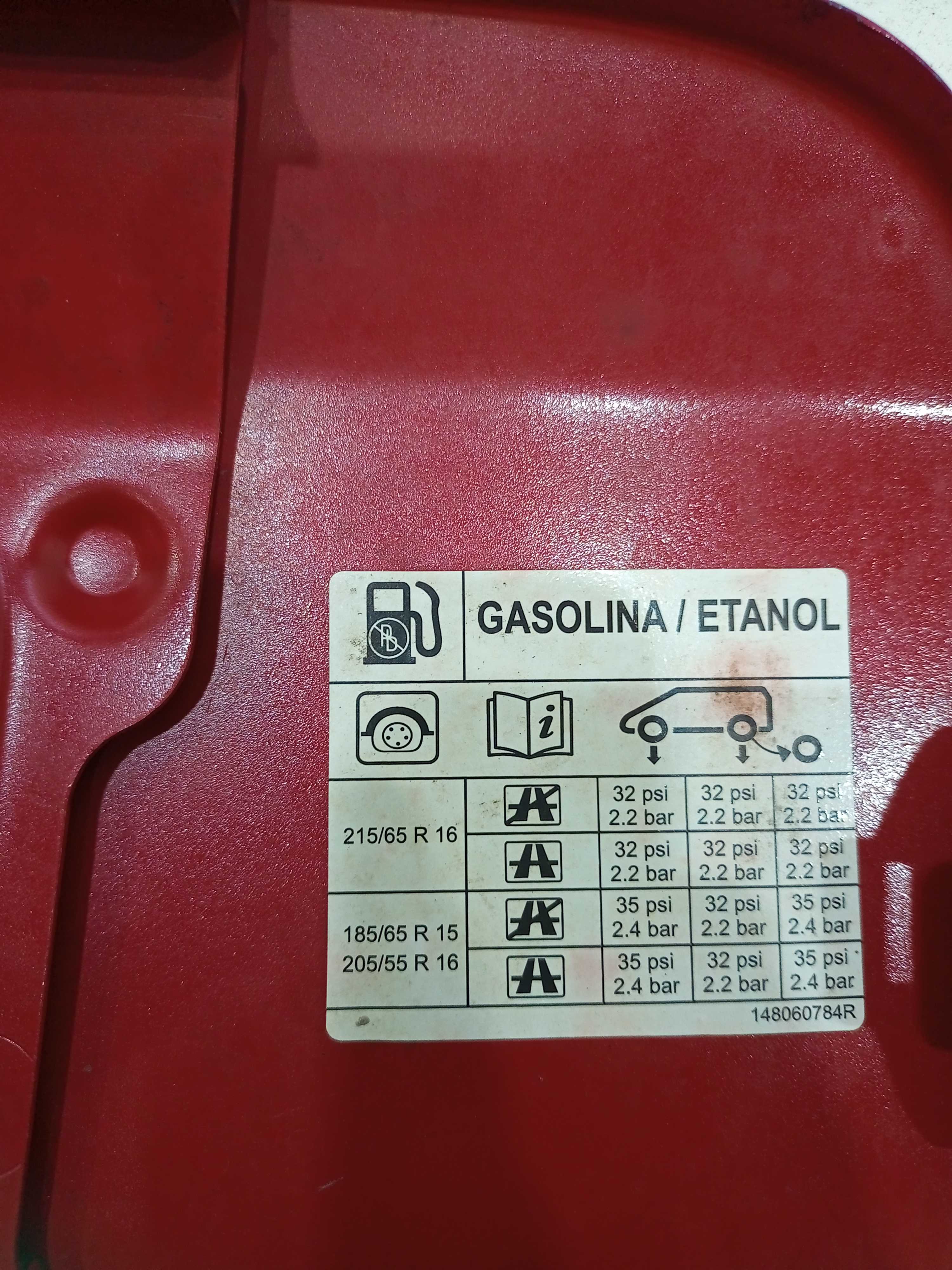 Portinhola Combustível Tampa Tan Renault Sandero 2013 A 2019 5