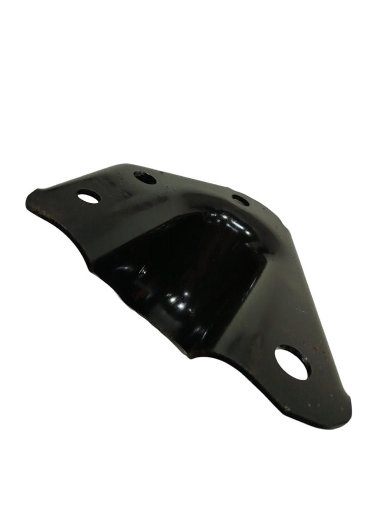 Suporte Fixação Eixo tras Esq Duster 4×4 2015 8200814828 2