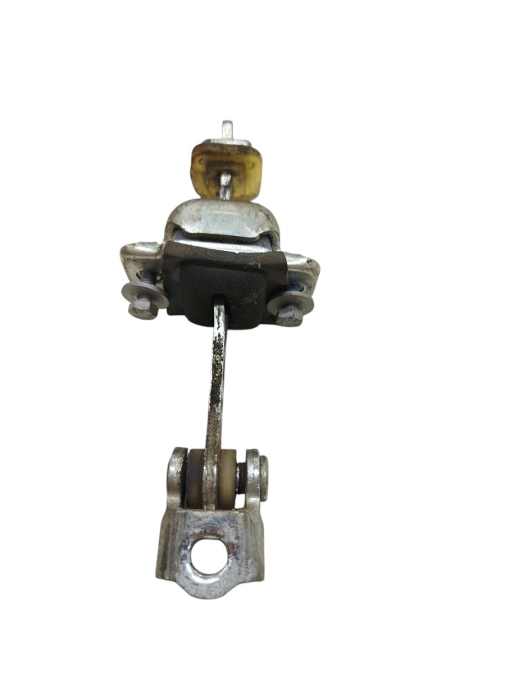 Limitador Porta Dianteiro Esquer Gm Celta Prisma 2000 A 2008 5