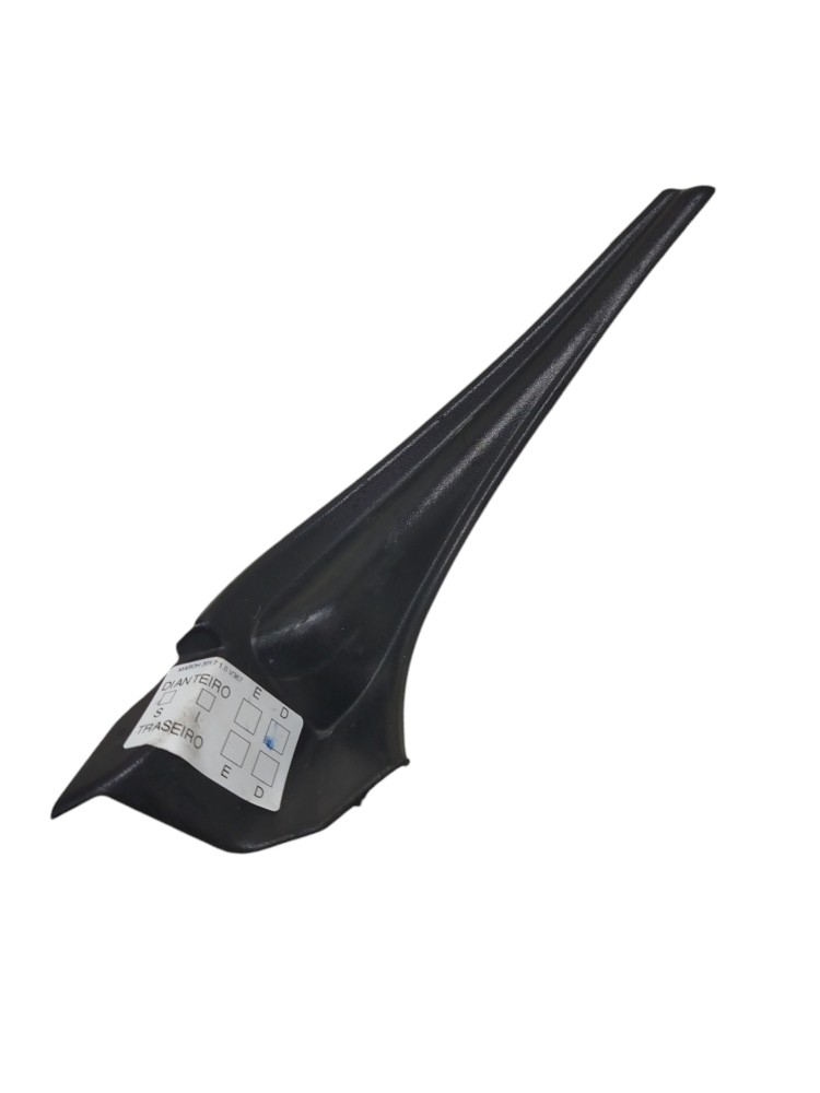 Acabamento Churrasq Dir Nissan March 2012 A 2019 668941hl0a 2