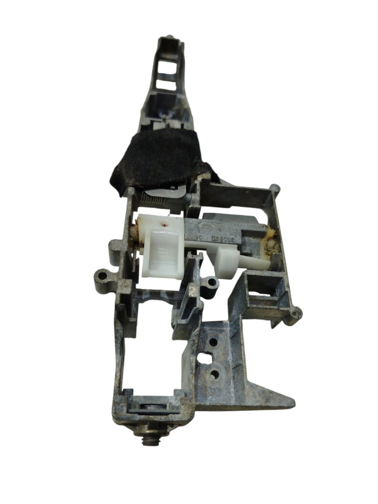 Suporte Maçaneta Externa Peugeot 308 Diant Direita 2012