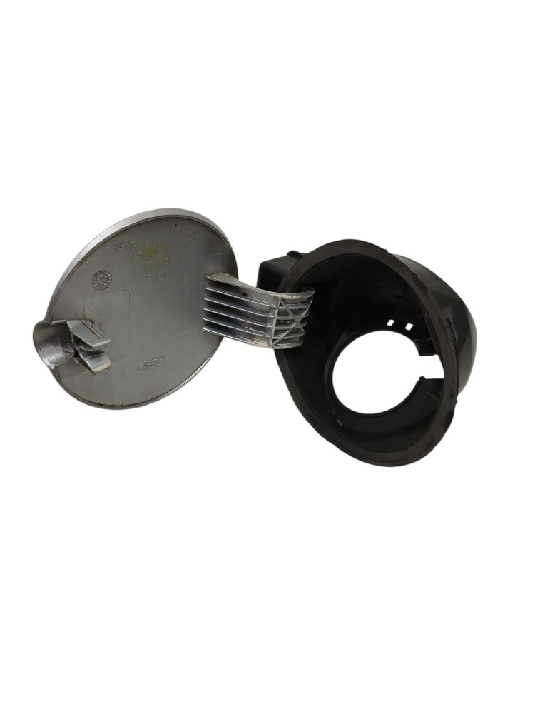 Tampa Portinhola Tanque Combustível Ford Fiesta 1996 A 2002 2