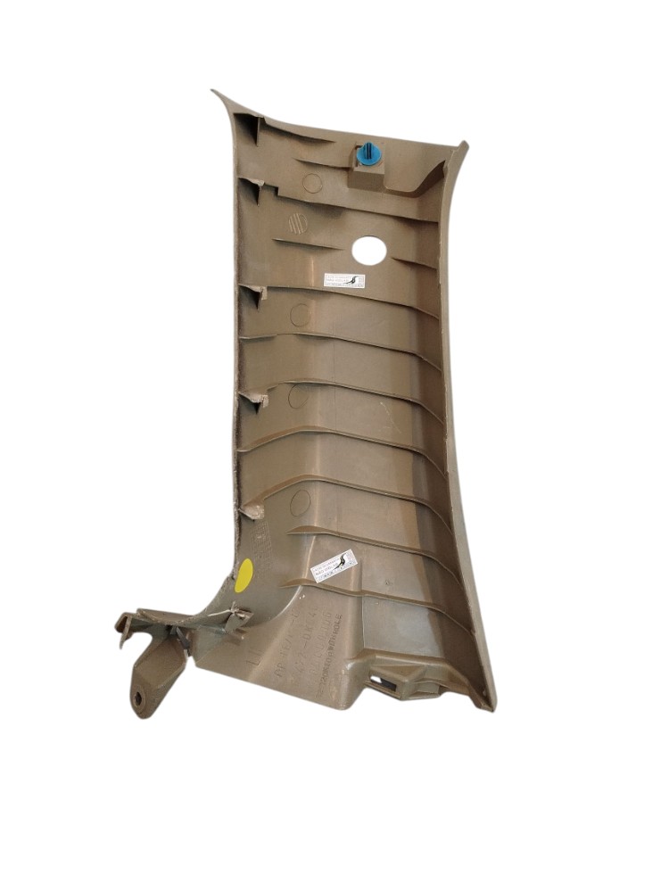 Moldura Lateral Tras Esq Hillux Sw4 2009 Bege 4