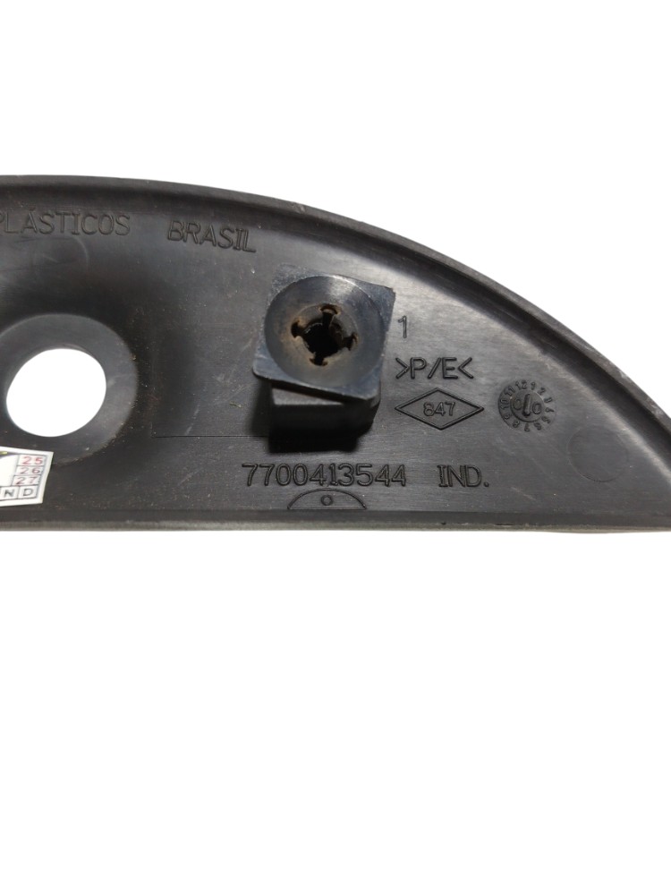 Moldura Limpador traseiro Renault clio hatch  7700413544 3