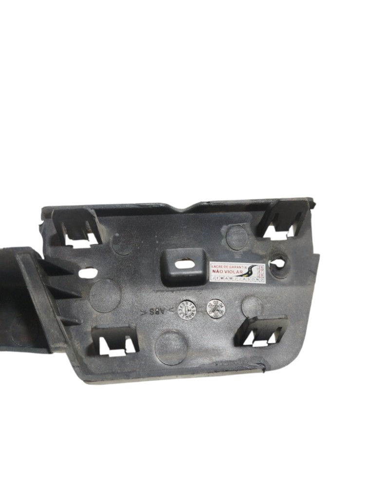 Acabamento Superior Esquerdo Parachoque Peugeot 206 2005 9