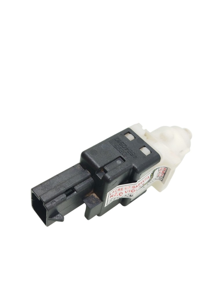 Sensor pedal interruptor freio Fiat Uno 2004 3