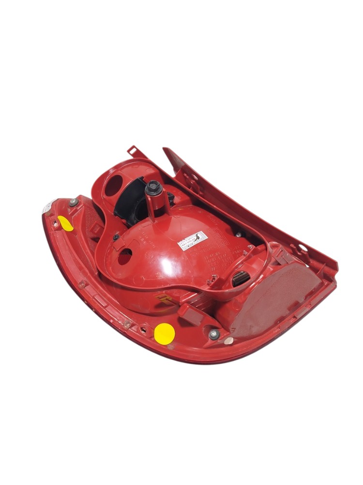 Lanterna Tras Direita Passageiro Vw Fox 2014 Det 5z6945096h Direito/passageiro Vermelho 9