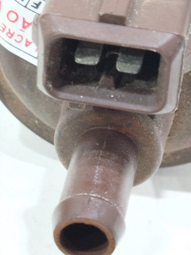 Valvula Canister 1.6 1.4 Citroen Peugeot C3 206 207 2006 4