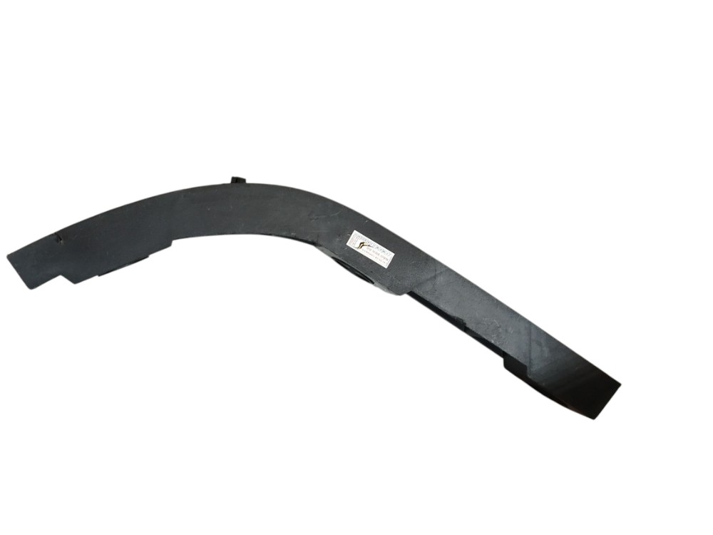 Guia parachoque suporte traseiro direito saveiro 2008 a 2021 3