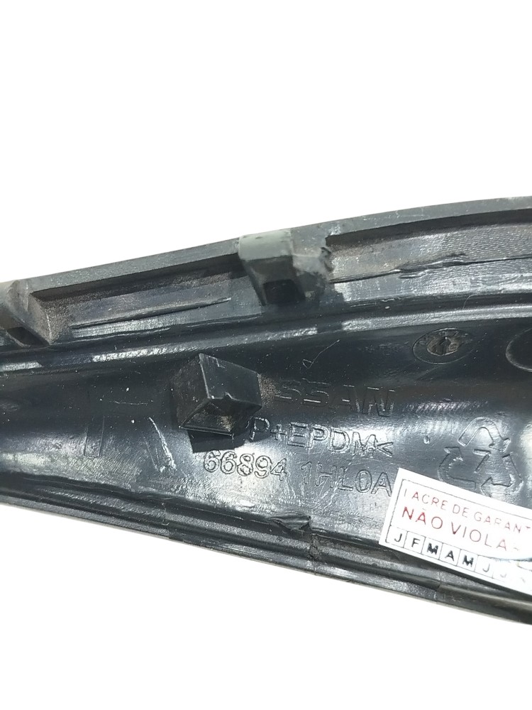 Acabamento Churrasq Dir Nissan March 2012 A 2019 668941hl0a 5