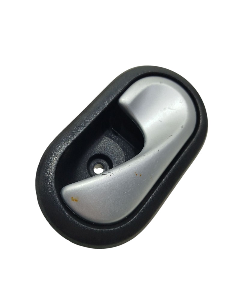 Maçaneta Interna Tras Direita Logan 2011 A 2013  8200606887 2