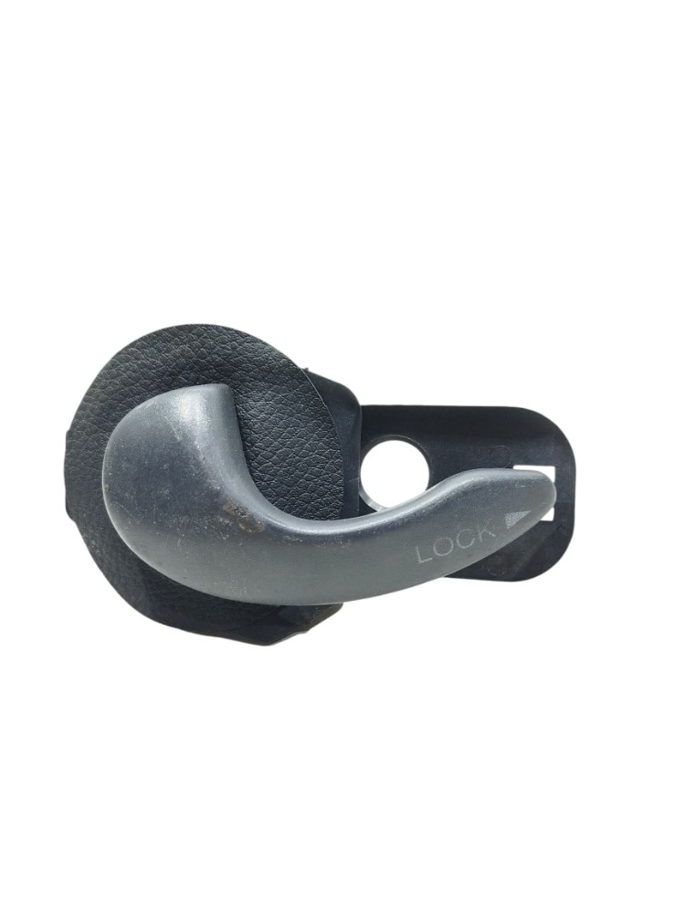 Maçaneta Int Diant Esq Motorista Palio Siena Strada 2006 1