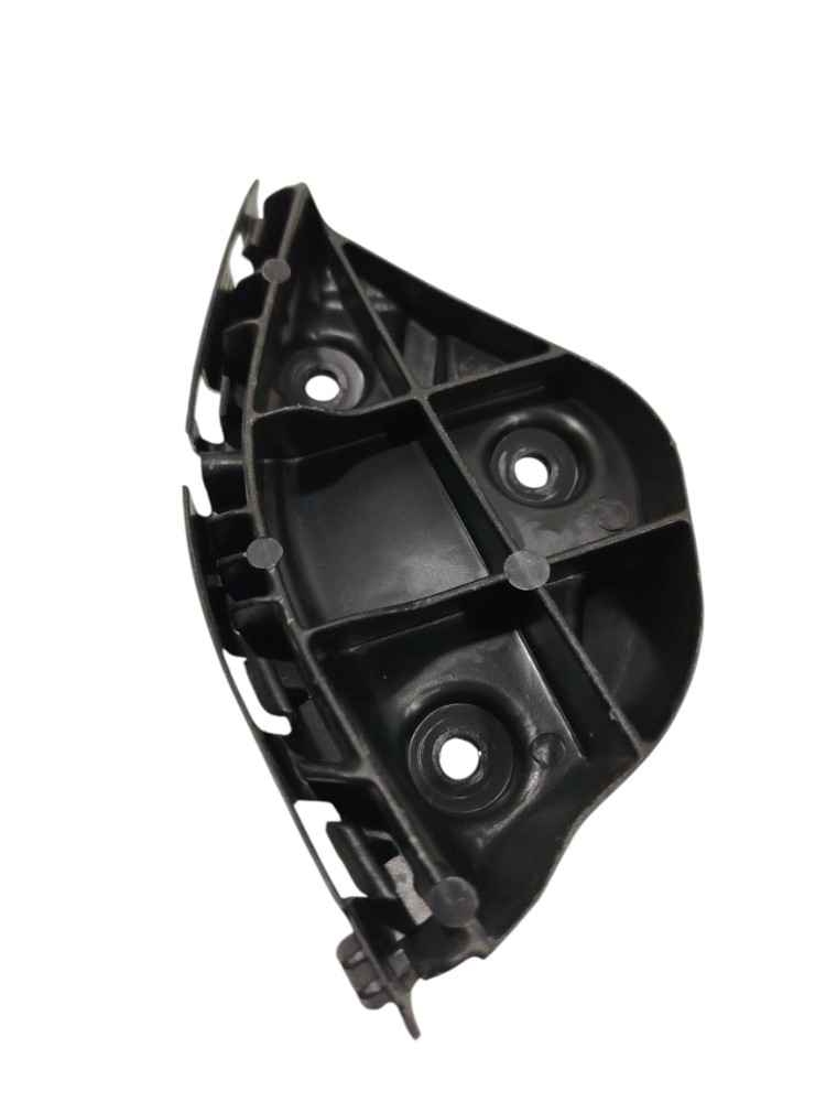 Suporte Guia Parachoque Diant Direito Vw Fox 2010 A 2014 3