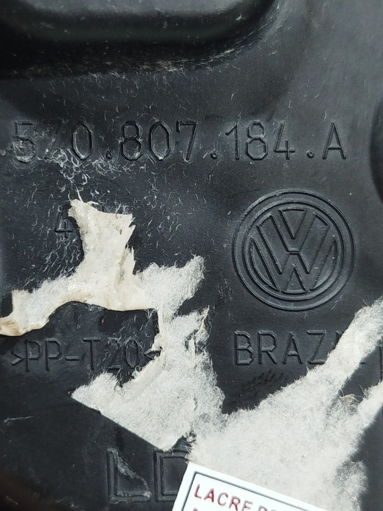 Suporte Guia Parachoque Diant Direito Vw Fox 2010 A 2014 I 4