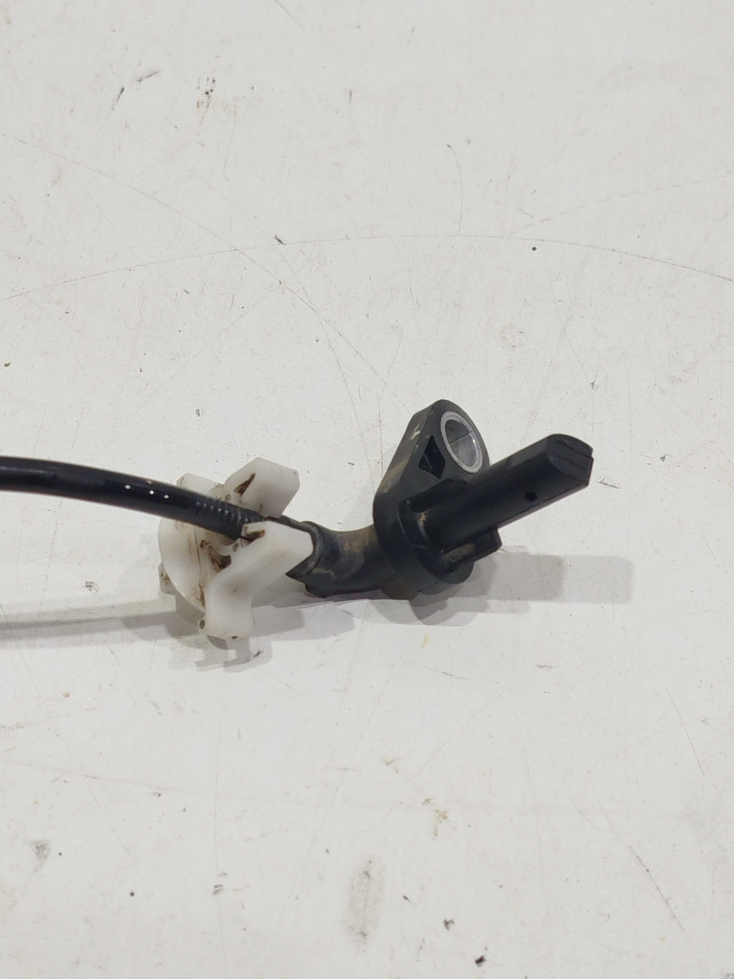 Sensor Abs Tras Direito Nissan Versa V Drive 2020/21 3