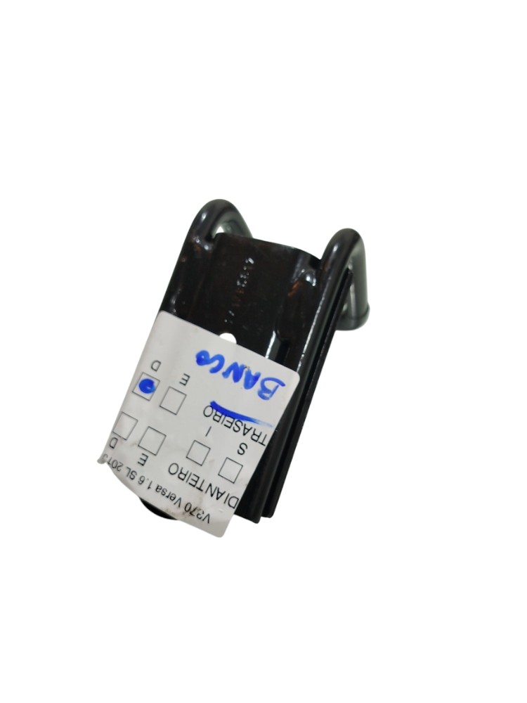 Suporte Banco Tras Direito Nissan Versa 1.6 Sl 2013 Preta 2