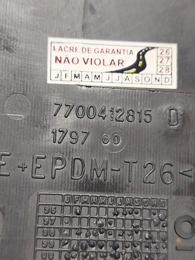 Moldura Acabamento Superior Coluna Dir Volante Renault Clio 2