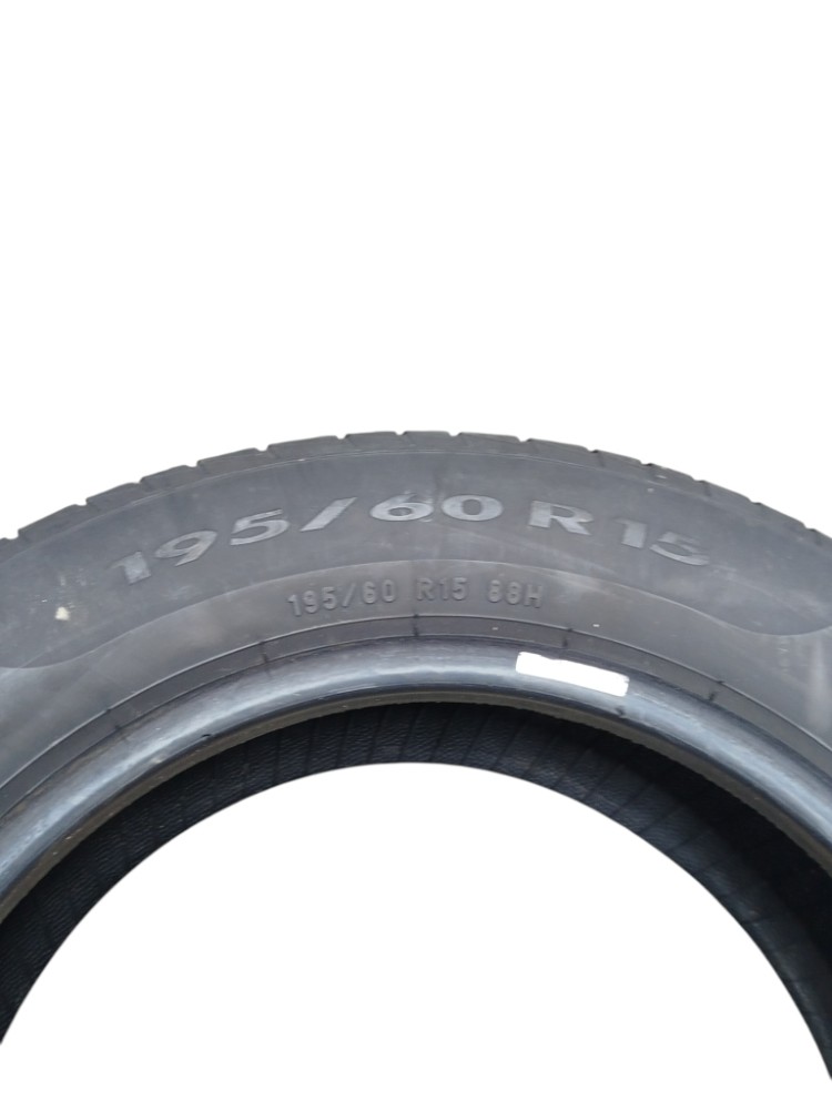Pneu Aro 15 Pirelli Cinturato P1 195/60r15