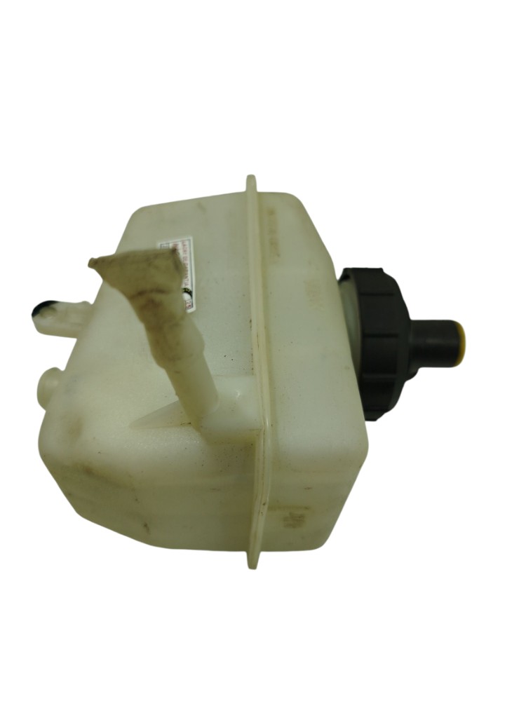 Reservatorio fluido freio Renault logan sandero 2009 a 2013 6