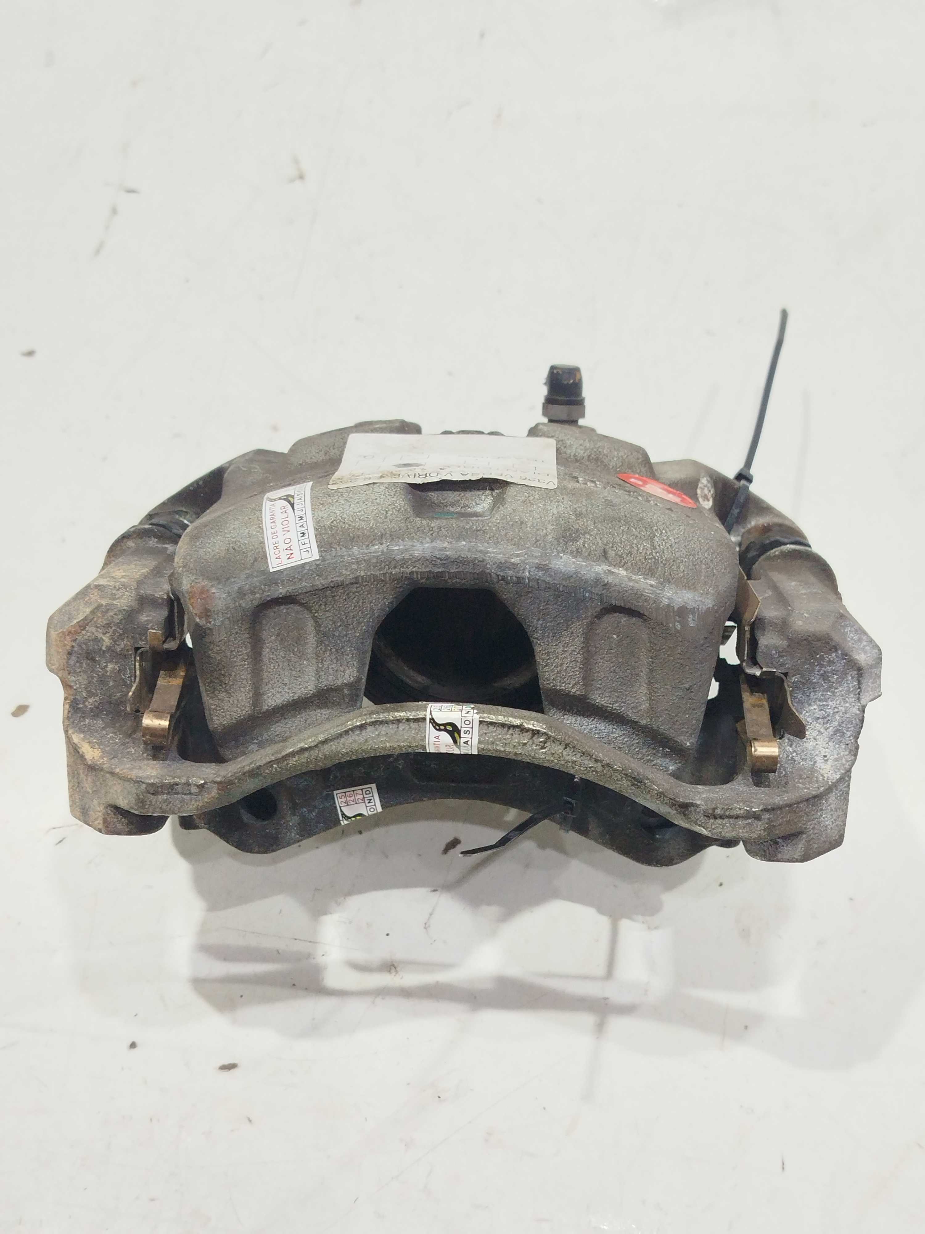Pinça Freio Diant esquerdo Nissan Versa V Drive 2020/21