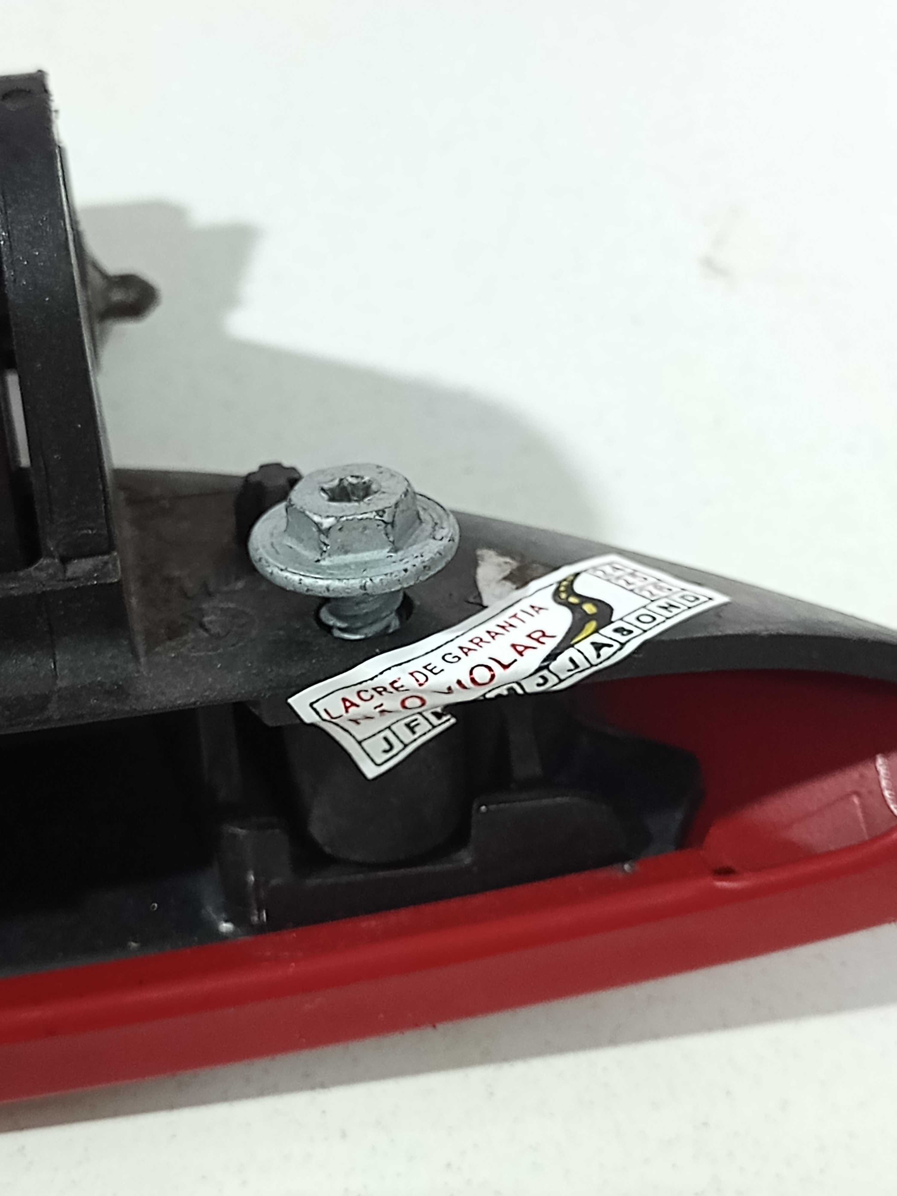 Maçaneta Externa Porta Dianteira Esquerda Sandero 2016 Vermelho Dianteira 3