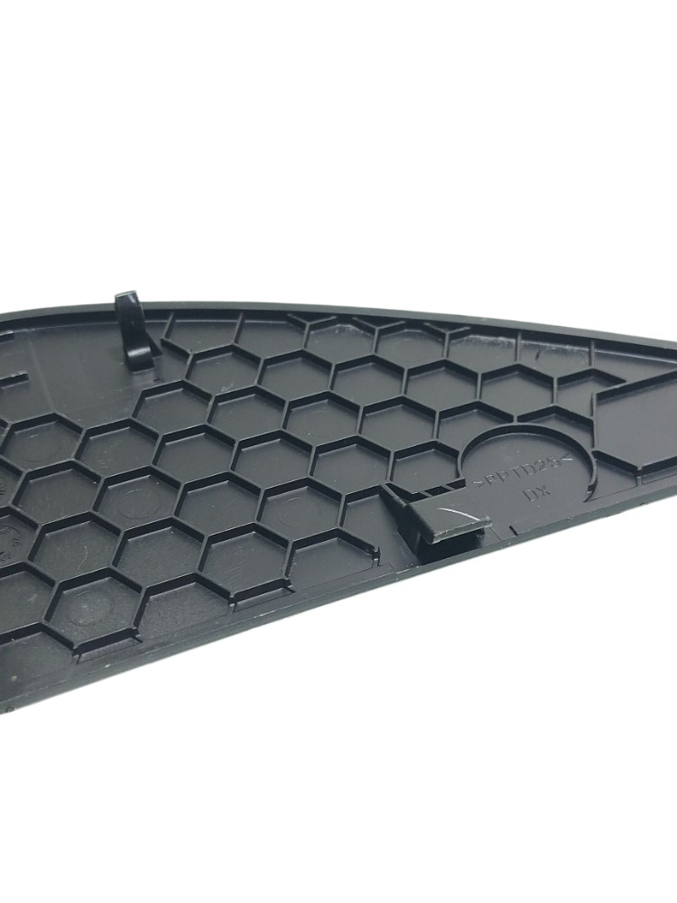 Moldura Painel Direito Fiat Strada Endur 1.4 2022 100229178 5