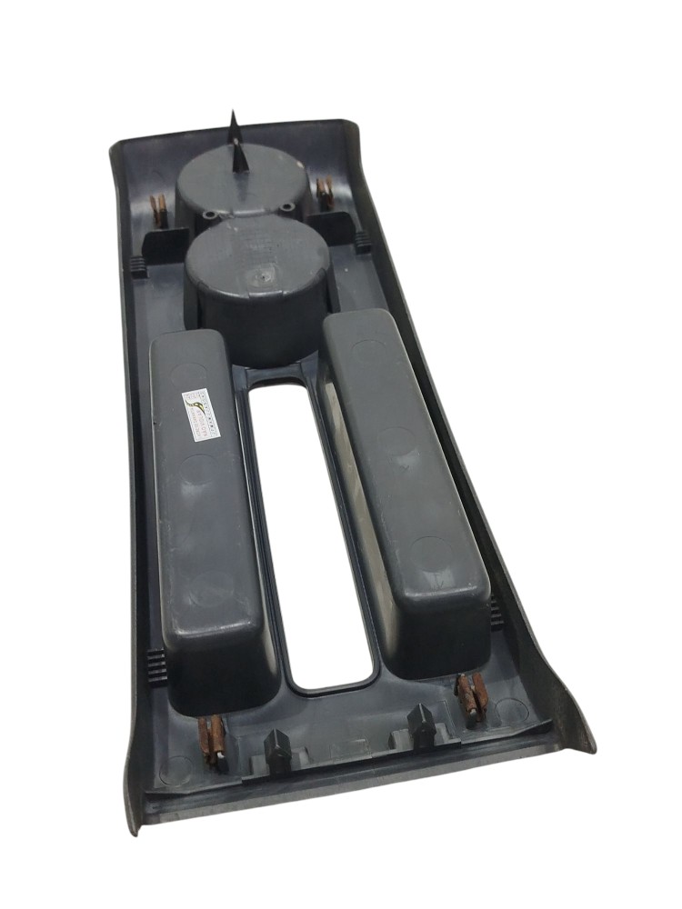 Console Central Porta Moldura Modura Copo  Polo 2003 4