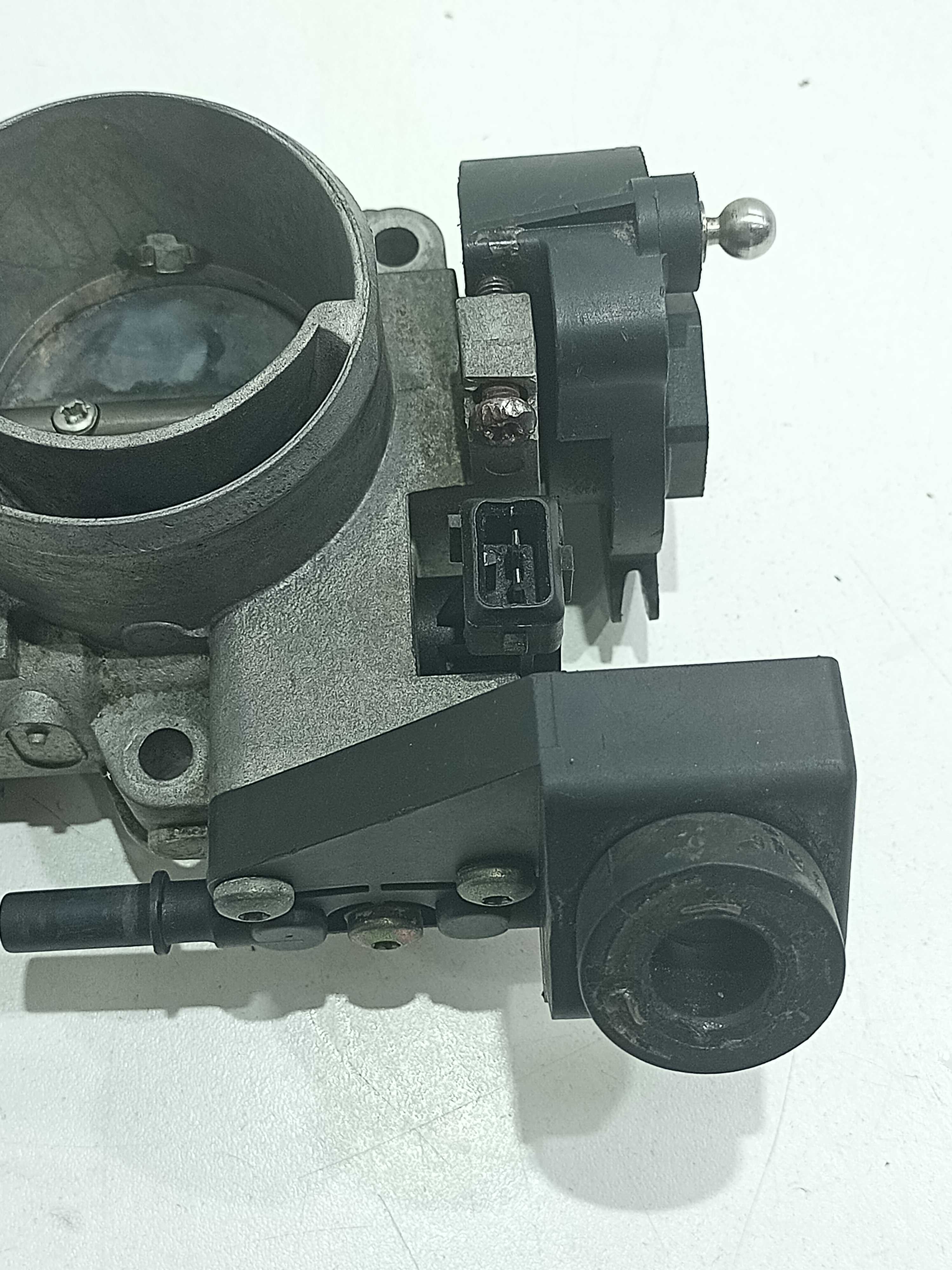 Corpo Borboleta Tbi Citroen C3 Picasso 2.0 16v 2003 4