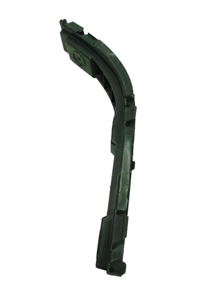 Suporte parachoque guia esquerdo traseir saveiro 2009 a 2018 5