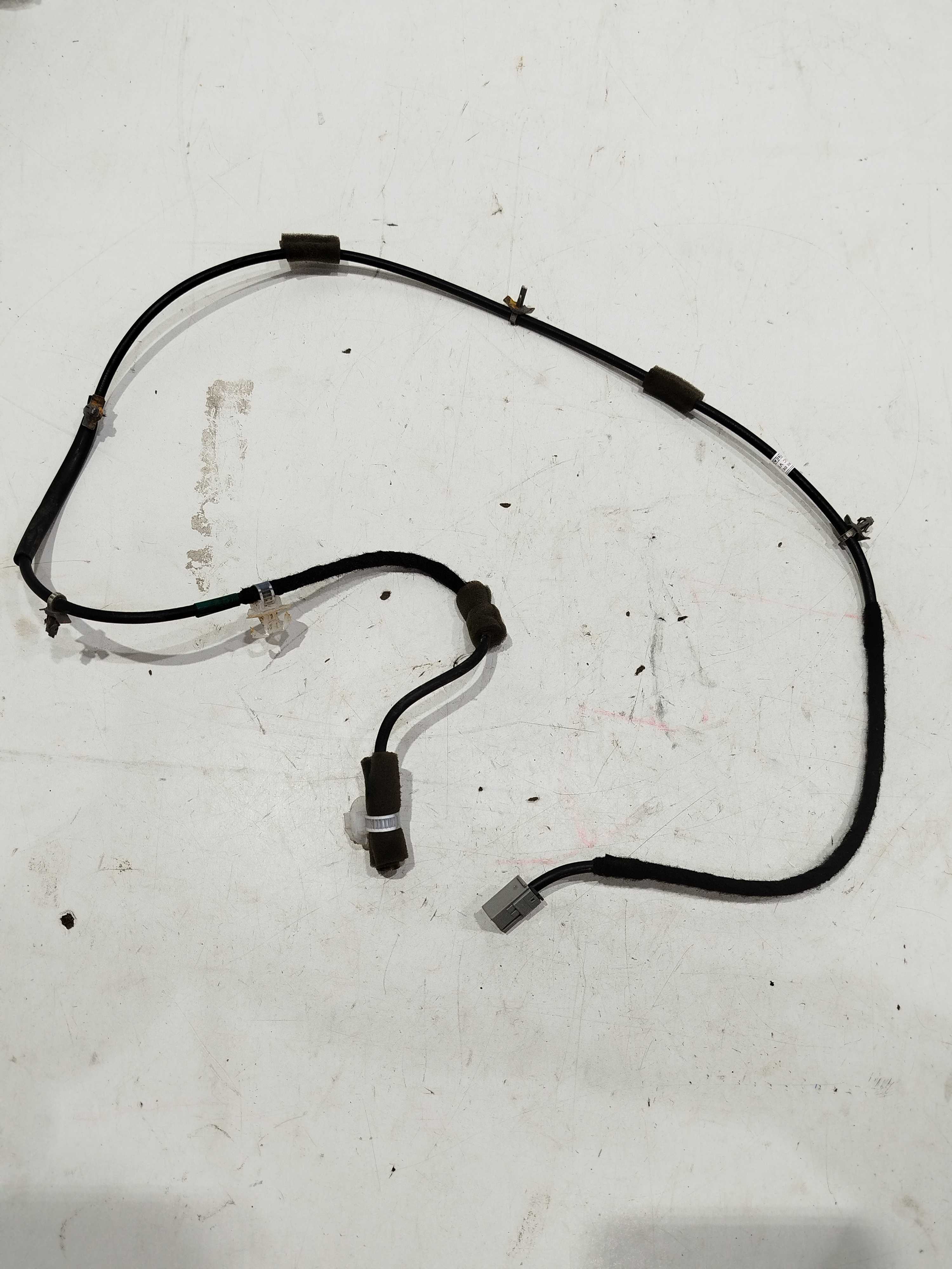 Chicote Antena Externa Nissan Versa V Drive 2020/21 Original