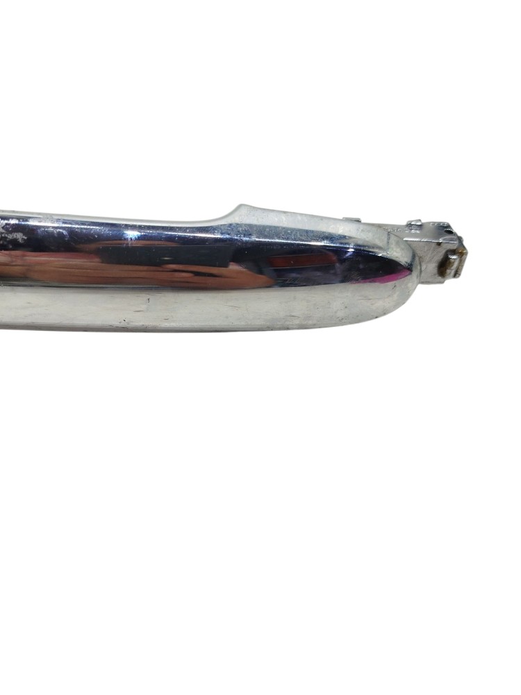 Maçaneta Externa Dianteira Direita Nissan Versa Sv 2012 7