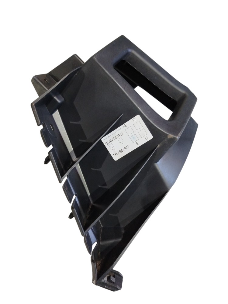 Guia Para-choque Traseiro Esq C4 Picasso Glx 2.0 16v 2012 3