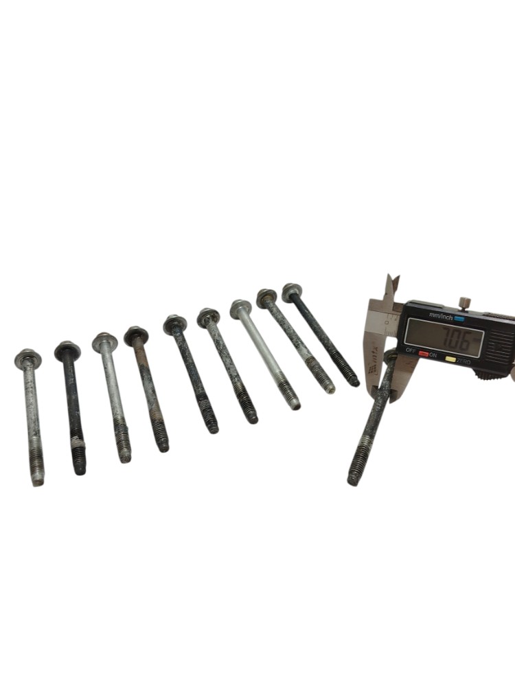 Kit parafuso Sobrecarter Renault Fluence 2.0 2011 10und 2